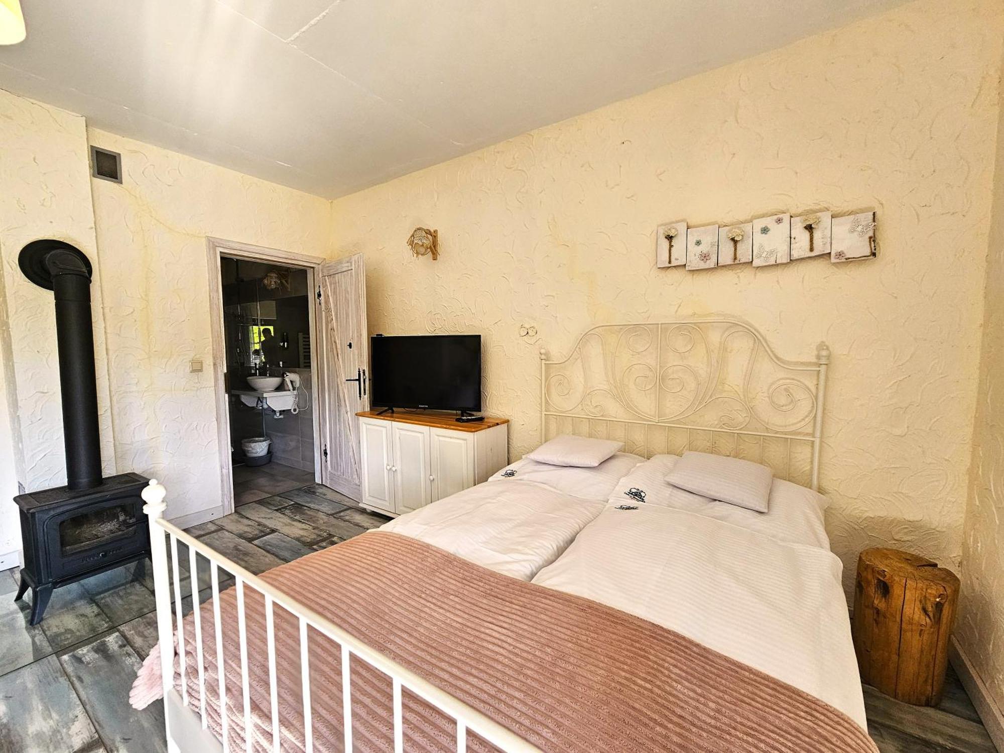 Polańczyk Chata W Bieszczadzie Apartamenty I Domki Z Sauna Bieszczady מראה חיצוני תמונה